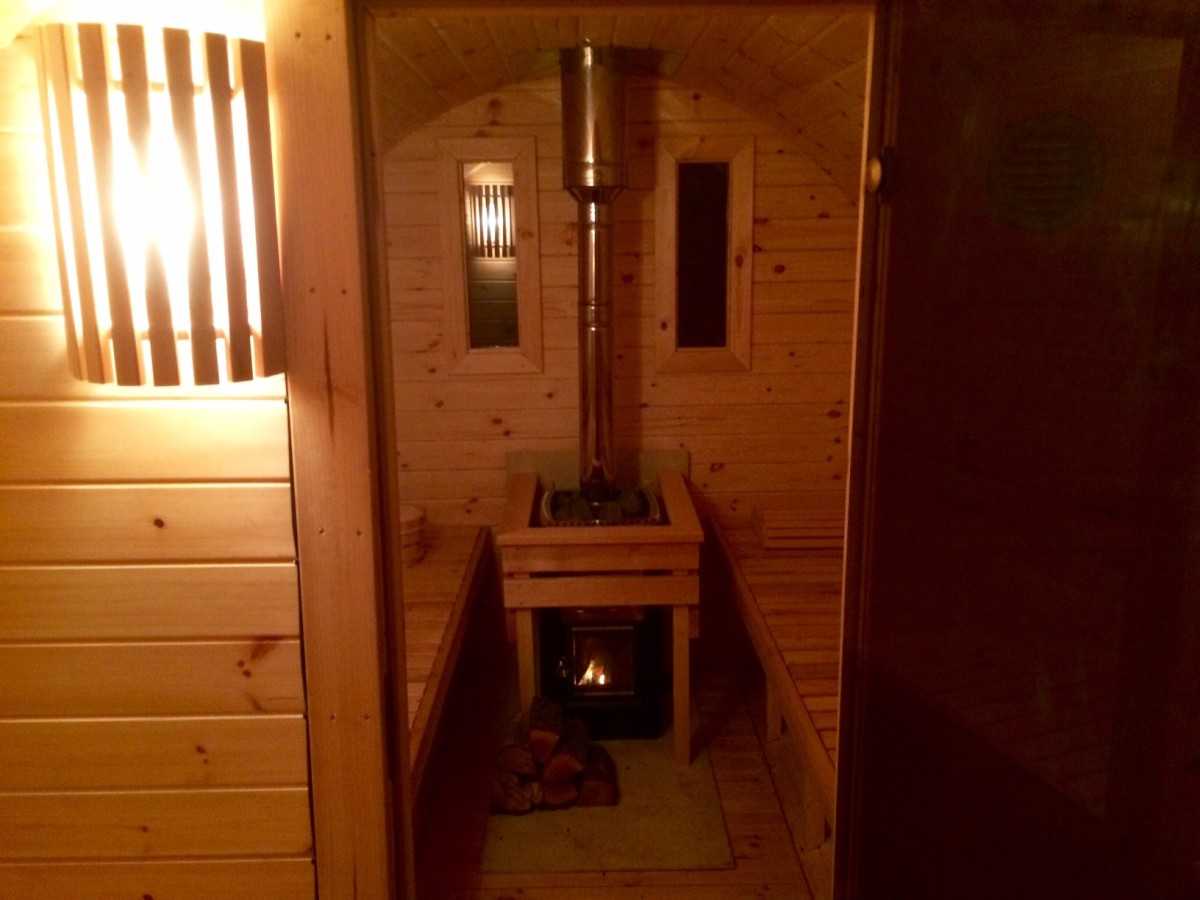 SAUNA BARRIL 4.0   con vestuario 