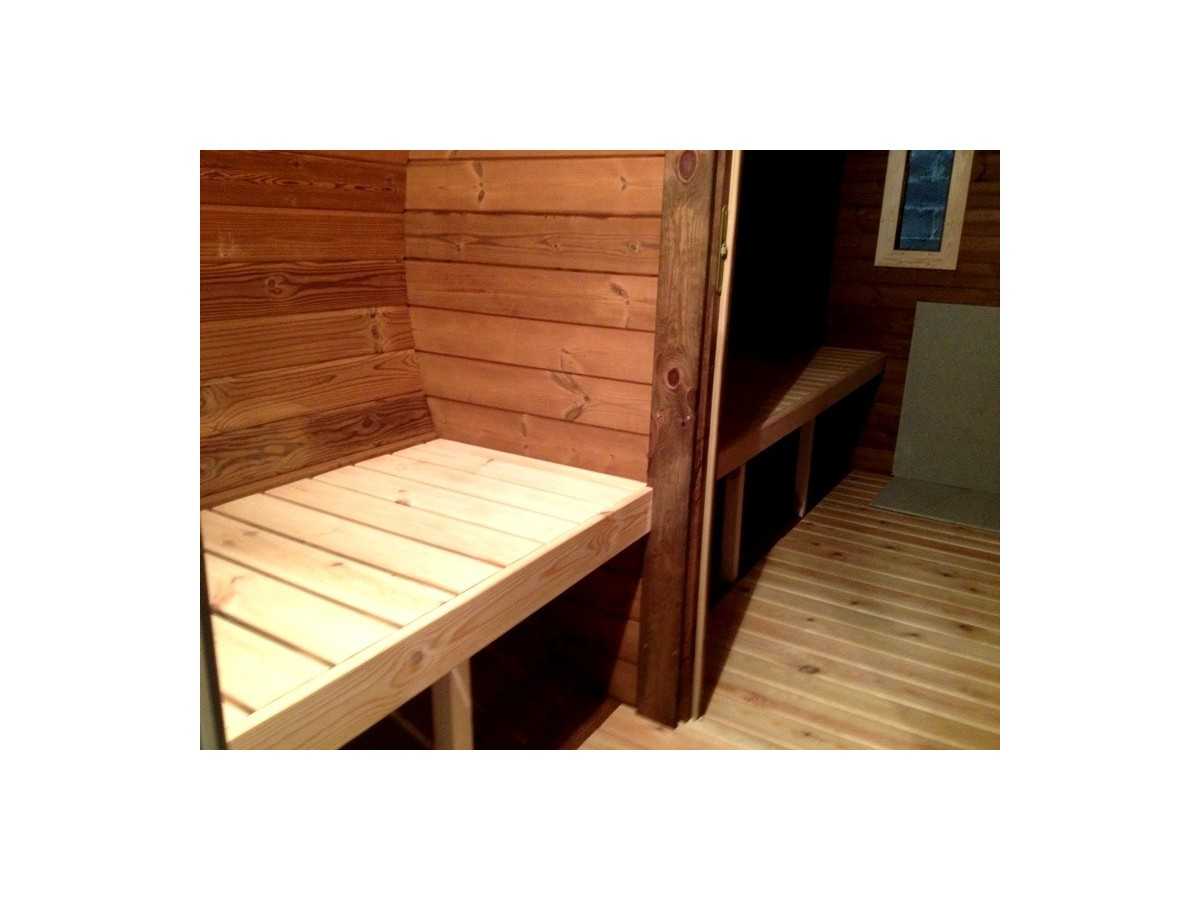 SAUNA BARRIL 4.8  PLUS con vestuario 