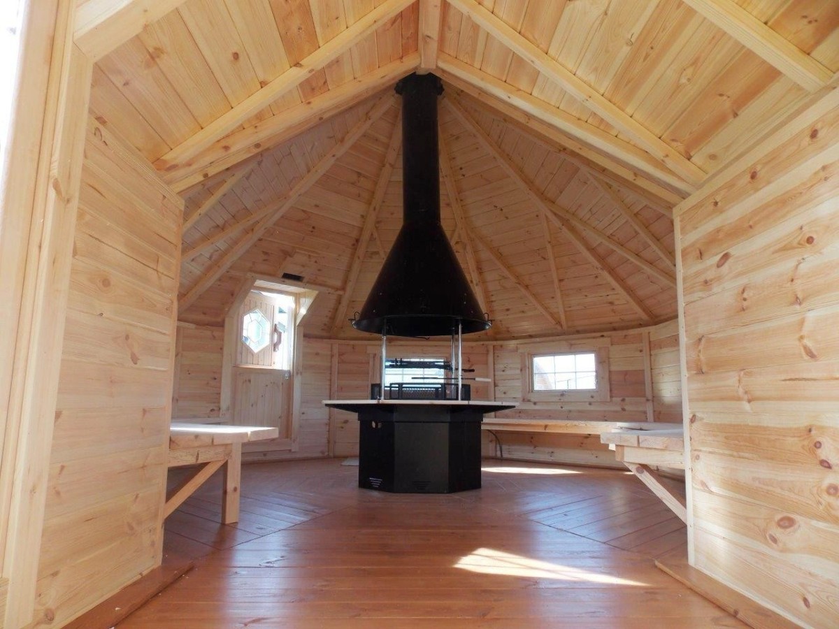 Caseta de madera "Grill Cabin 16.5 PLUS "