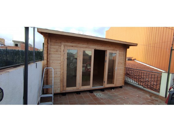Caseta de jardín INES 11,1m2, 44mm