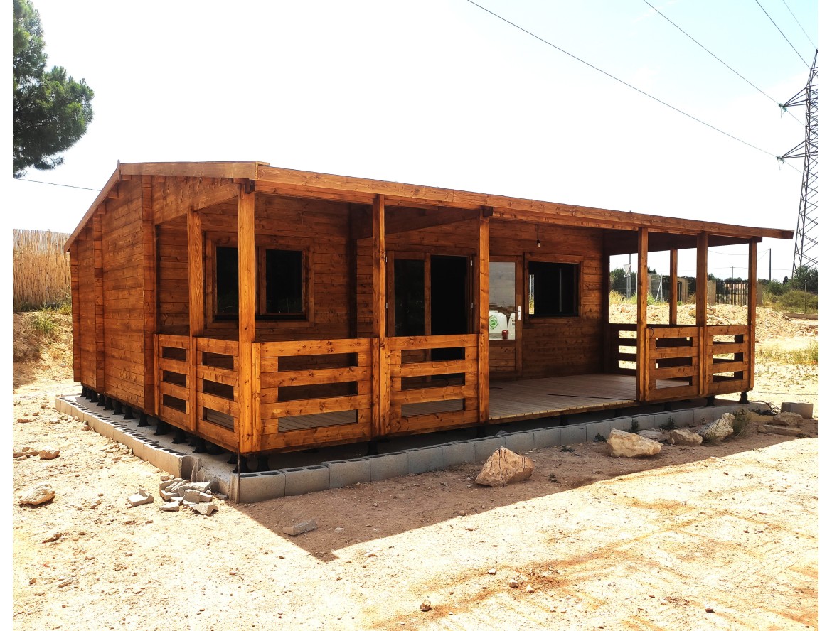 Casa de madera "ALINA", 56m2, 44 mm. Montada en Alicante