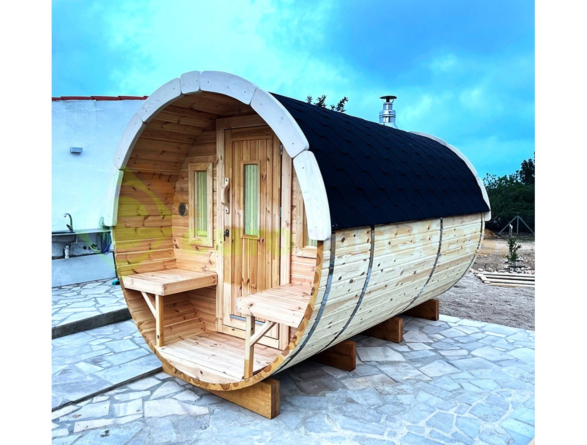 Sauna Barril 3.5 m Ø 2.27 m medio acristalada montada en Ametlla del mar