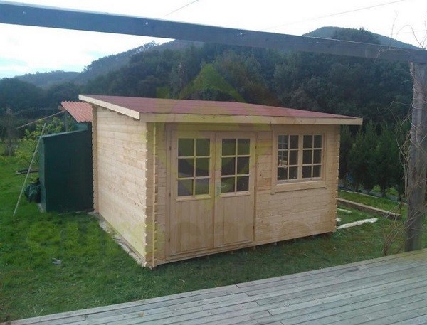 Montaje caseta de madera a medida en Cantabria