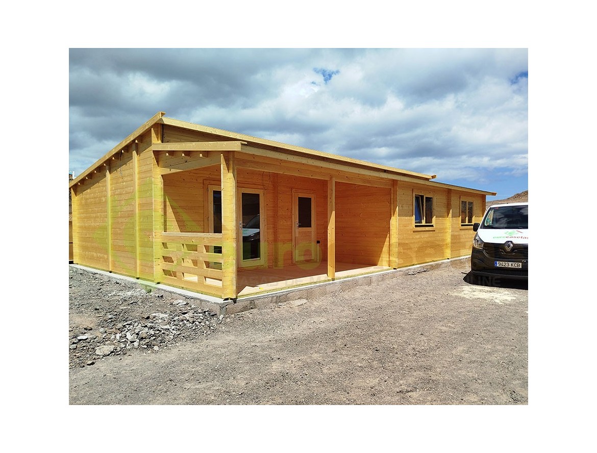 Casa de madera IBERICA 93,5m², 44mm montada en Canarias Casa de madera IBERICA 93,5m², 44mm montada en Canarias