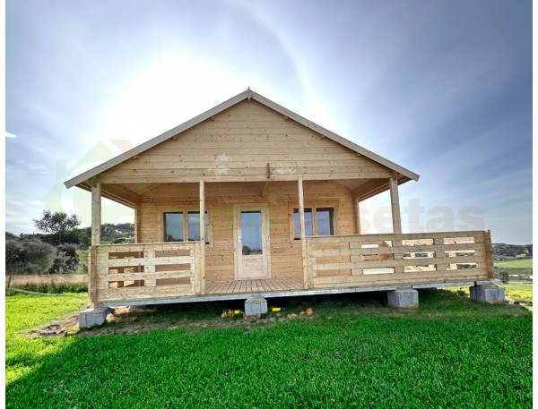Casa de madera ASTI 64m2 44mm montada en el ALGARVE (PORTUGAL)