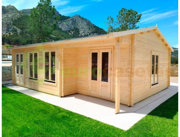 Casa de madera EVORA 48m 44mm montada en ALICANTE