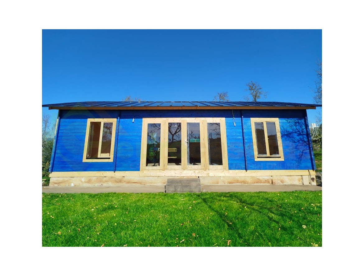 Casa de madera A MEDIDA 70m² 44mm montada en PORTUGAL 