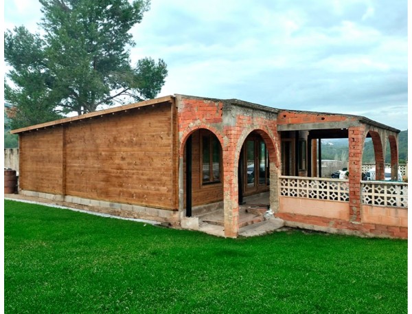 Casa de madera RIBERA 87,3m² 44mm montada en SAGUNTO