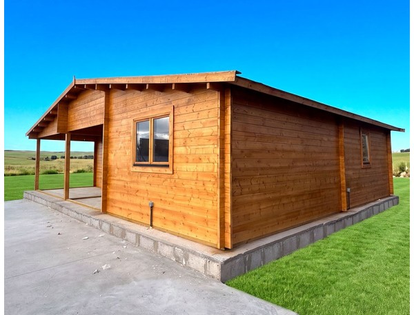 Casa de madera JENNIFER 87m² 44mm montada en TUINEJE